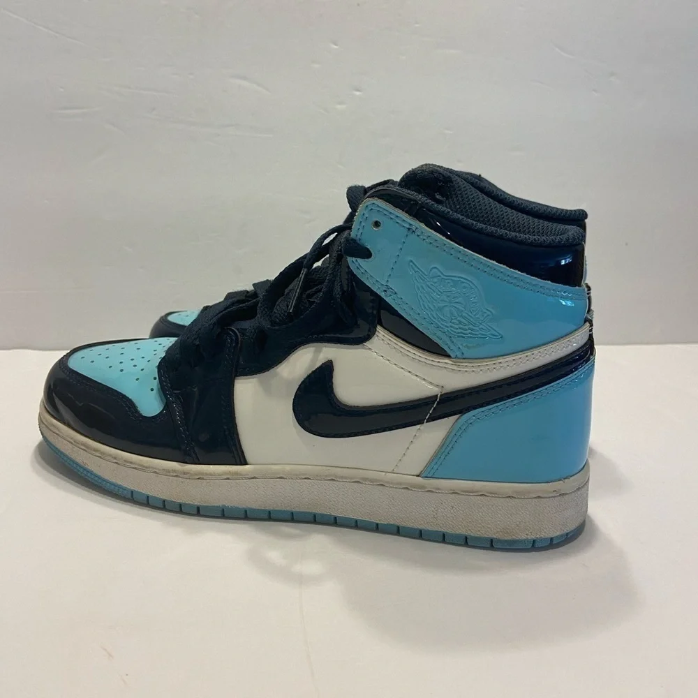 Size 5.5 Y Air Jordan 1 Retro OG High Blue Chill W Women’s Size 7
